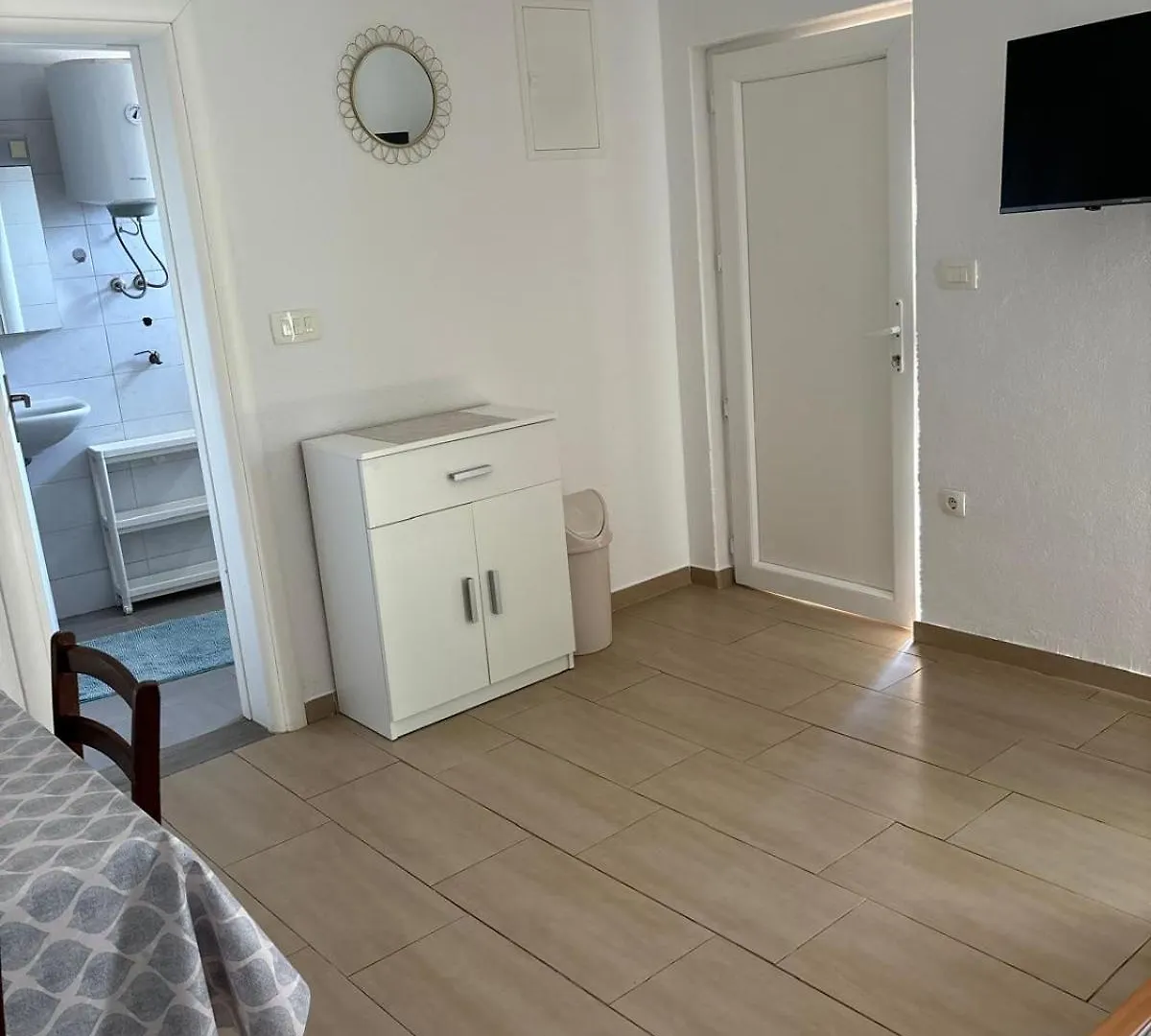 Hotel Small House Biograd Na Moru Penzion